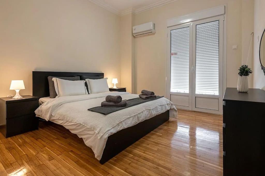 Kerameikos 2 Bedroom Apartment Athens Exterior photo